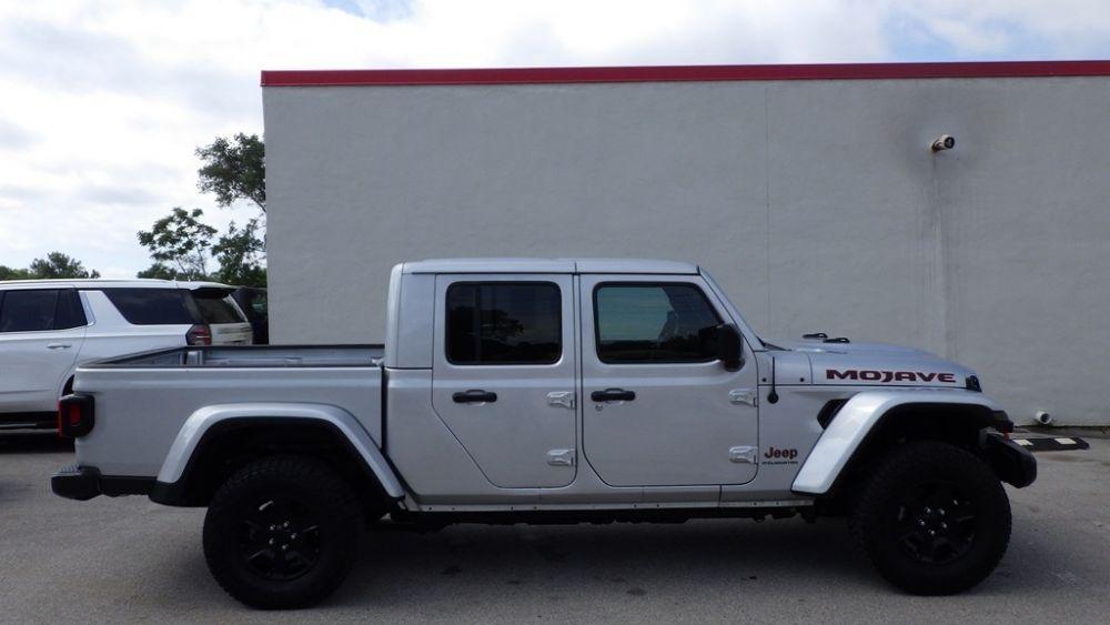 used 2023 Jeep Gladiator car, priced at $31,900