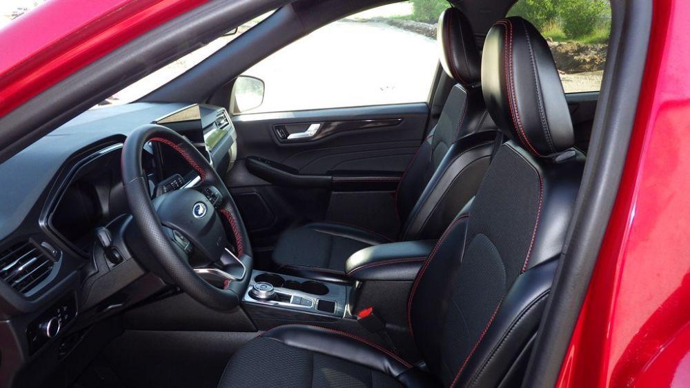 used 2024 Ford Escape car, priced at $15,900