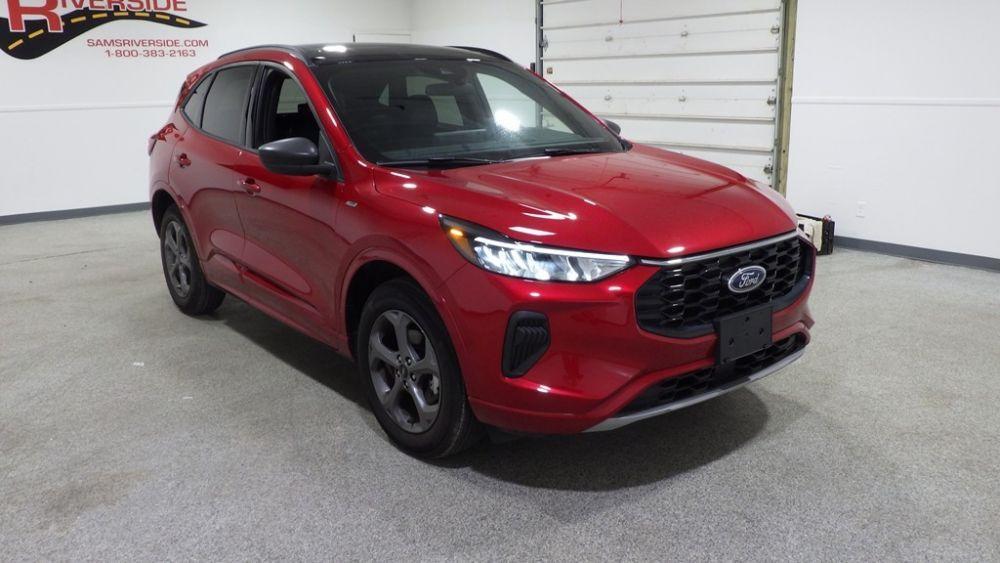 used 2024 Ford Escape car, priced at $20,900