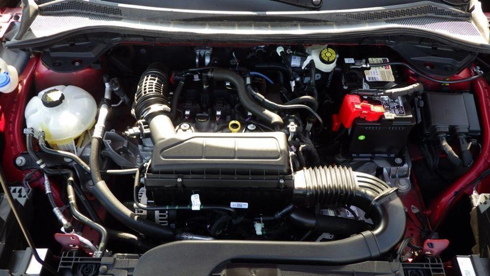 used 2024 Ford Escape car, priced at $15,900