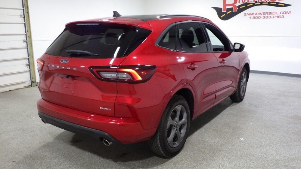 used 2024 Ford Escape car, priced at $20,900