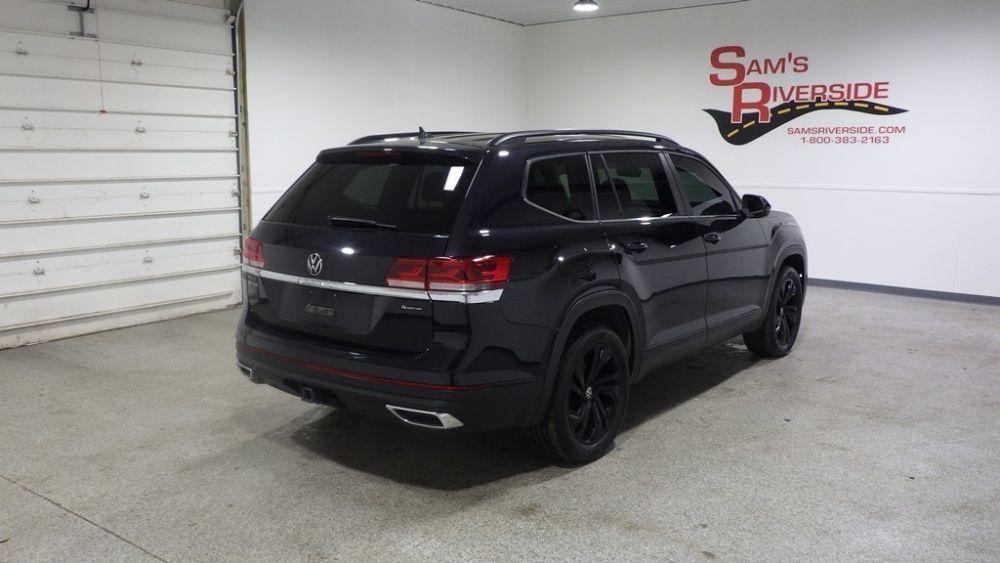 used 2023 Volkswagen Atlas car, priced at $24,900