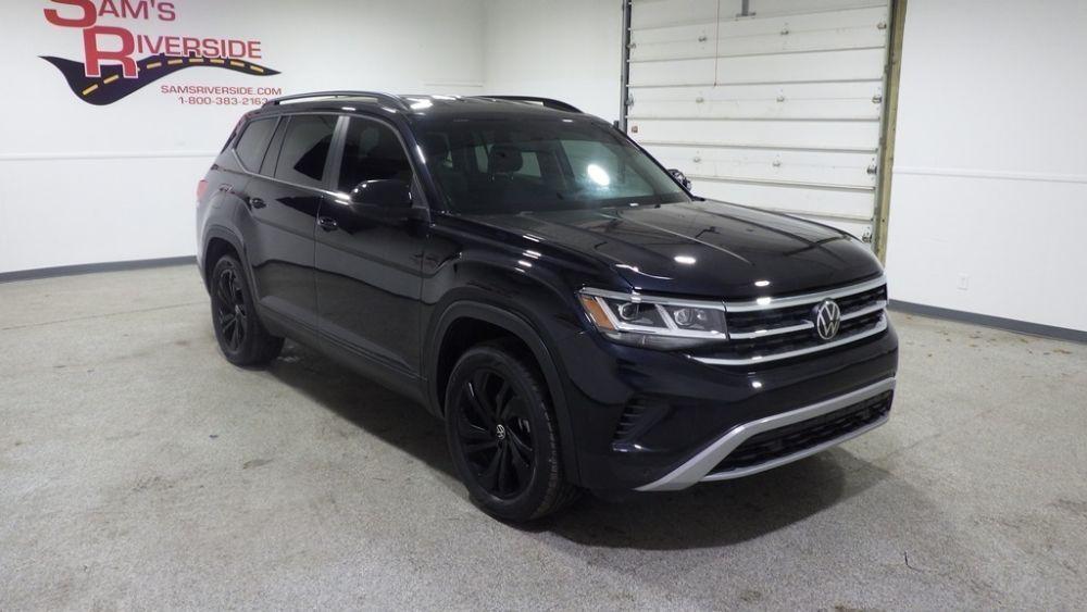 used 2023 Volkswagen Atlas car, priced at $24,900
