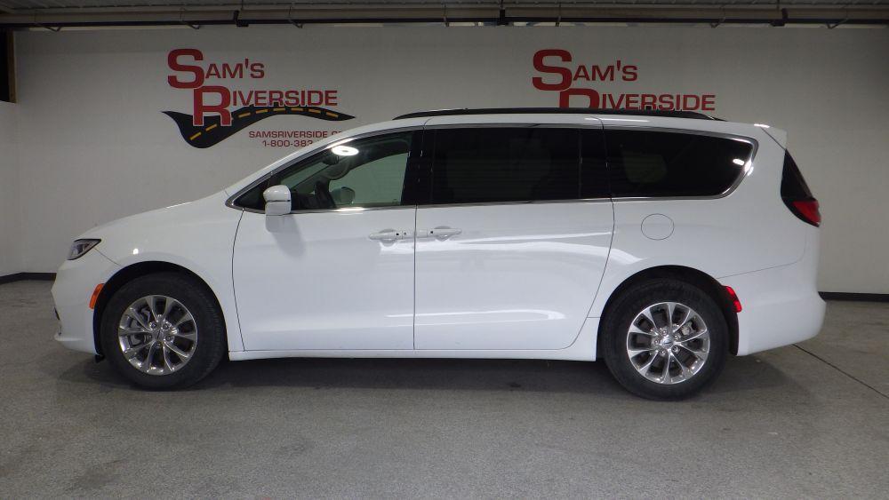 used 2022 Chrysler Pacifica car, priced at $22,900