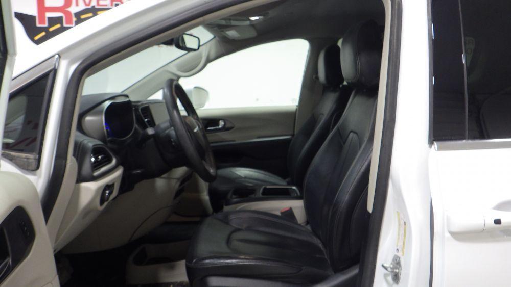 used 2022 Chrysler Pacifica car, priced at $22,900