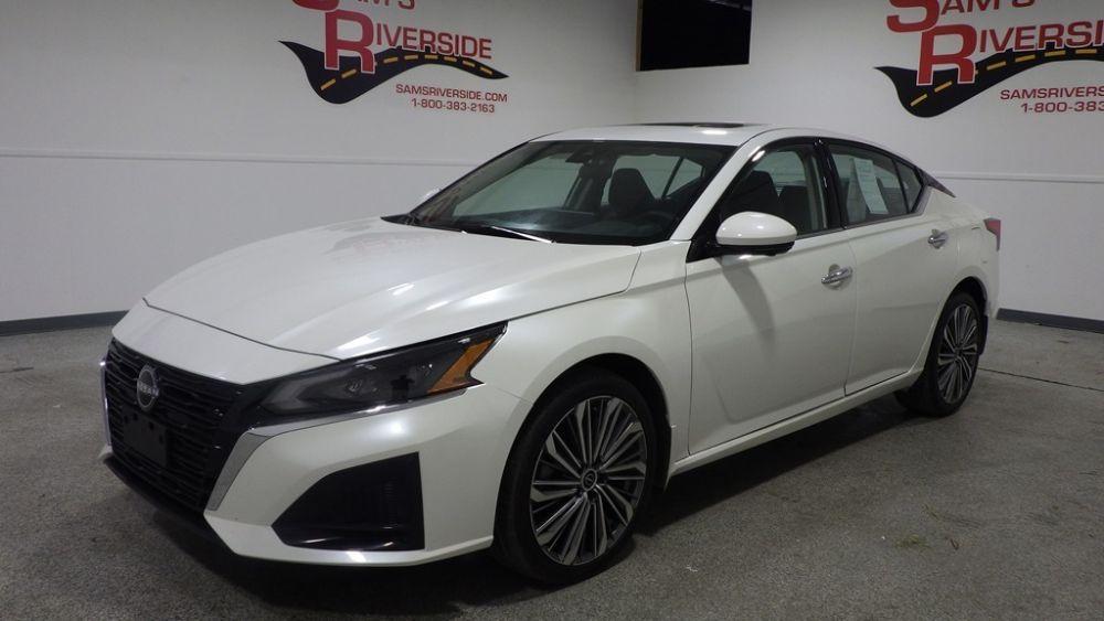 used 2024 Nissan Altima car, priced at $19,900