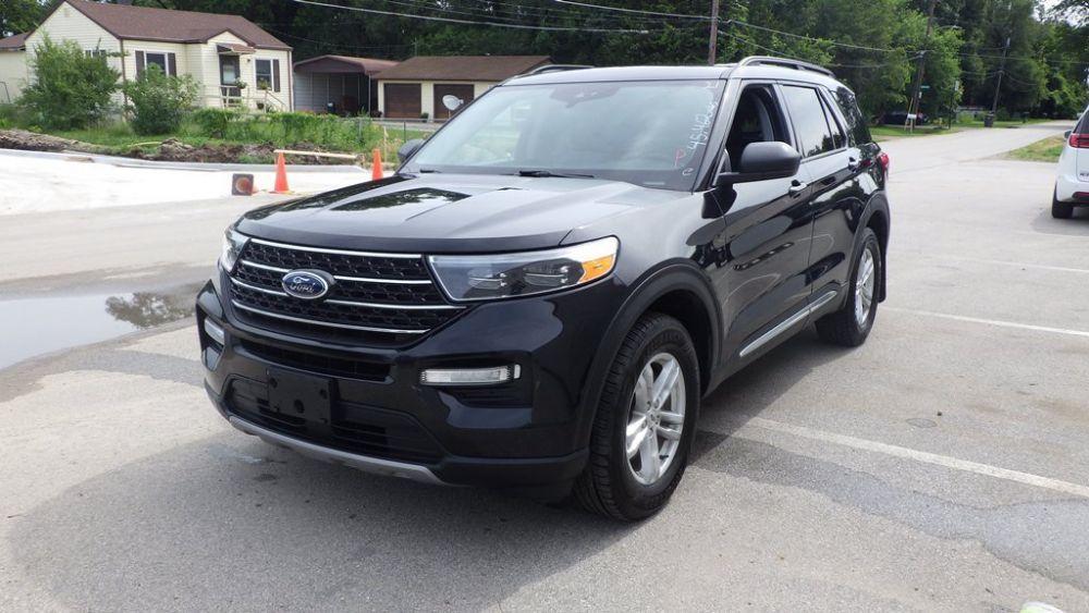 used 2021 Ford Explorer car