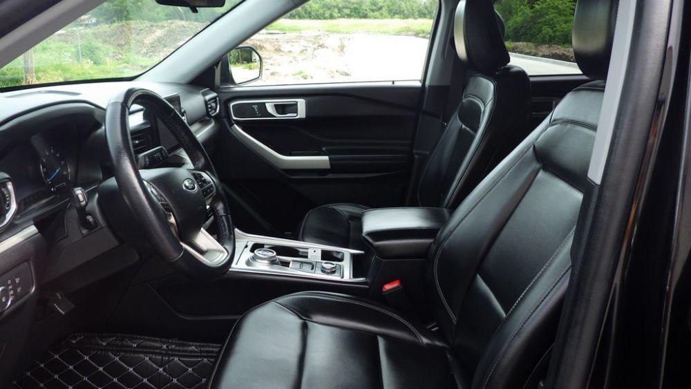 used 2021 Ford Explorer car