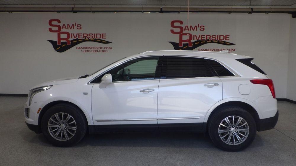 used 2017 Cadillac XT5 car, priced at $22,900