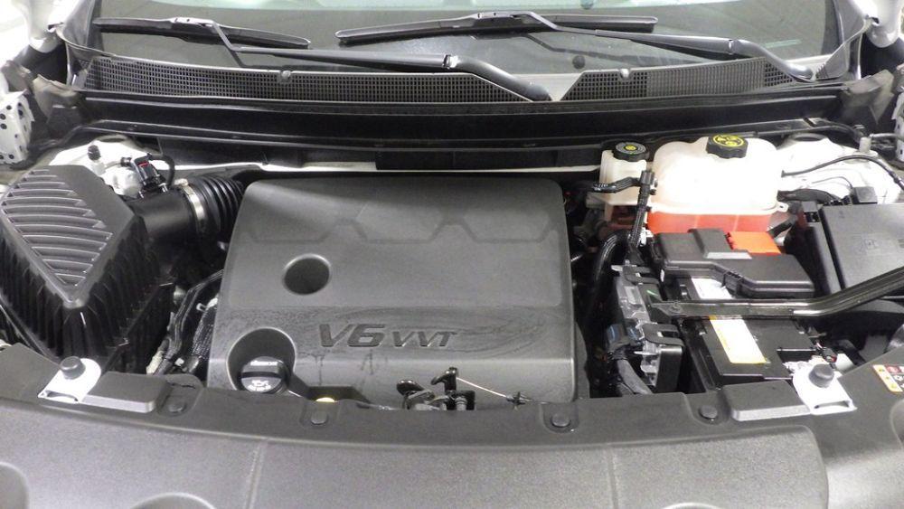 used 2023 Chevrolet Traverse car, priced at $29,900