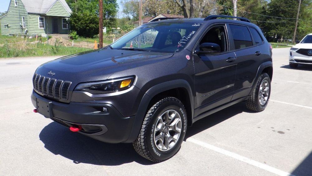 used 2022 Jeep Cherokee car, priced at $20,900