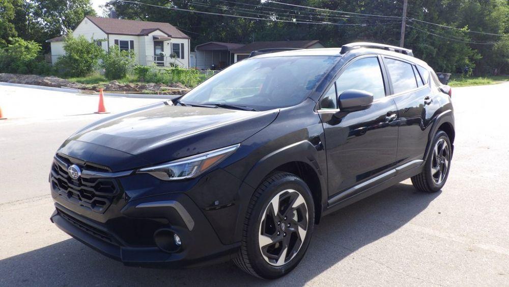 used 2025 Subaru Crosstrek car, priced at $24,900