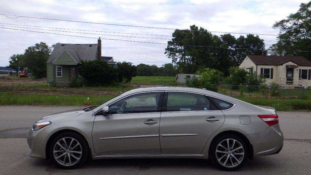 used 2015 Toyota Avalon car, priced at $12,900