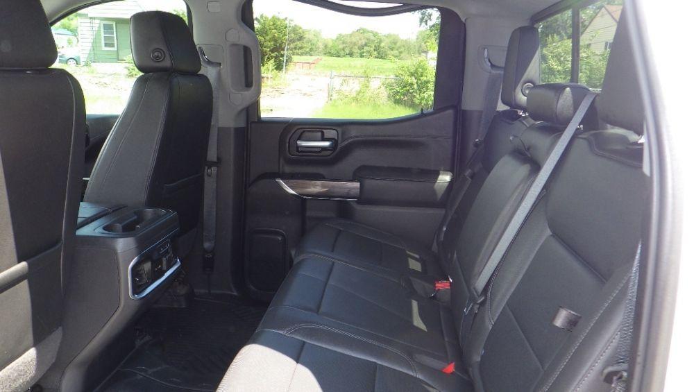 used 2021 Chevrolet Silverado 1500 car, priced at $27,900