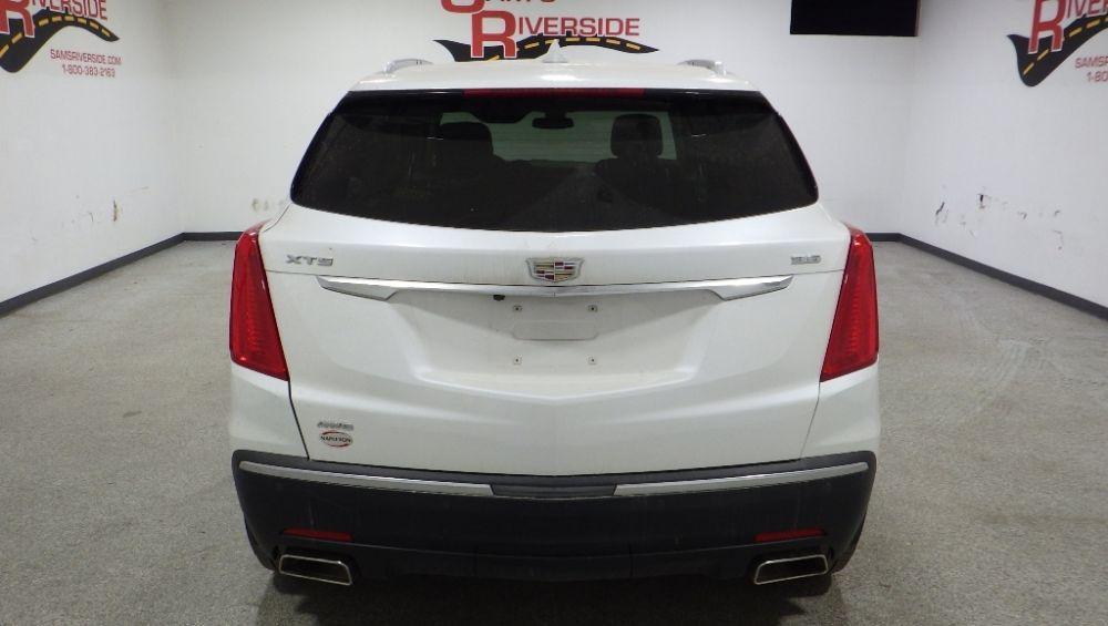 used 2019 Cadillac XT5 car, priced at $12,900