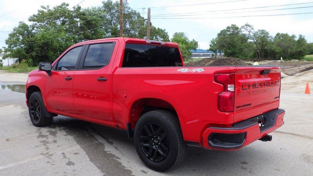 used 2022 Chevrolet Silverado 1500 car, priced at $27,900