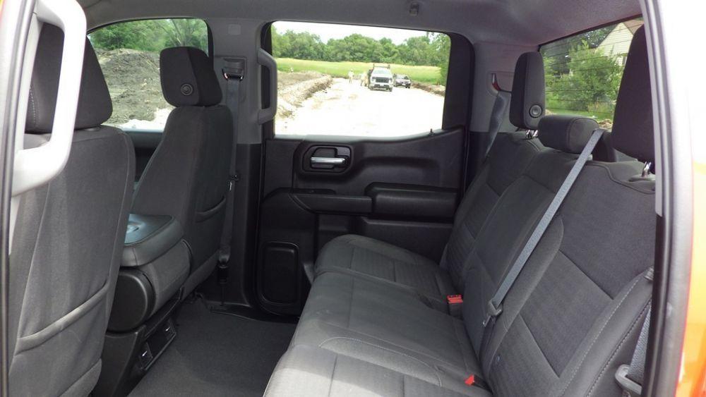 used 2022 Chevrolet Silverado 1500 car, priced at $27,900