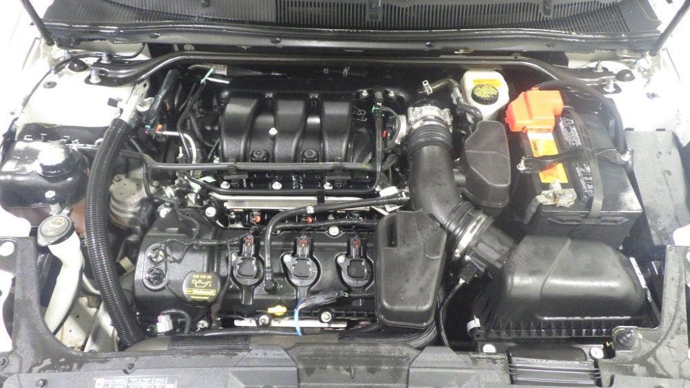 used 2014 Ford Taurus car, priced at $10,900