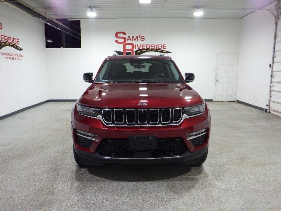 used 2022 Jeep Grand Cherokee car, priced at $29,900