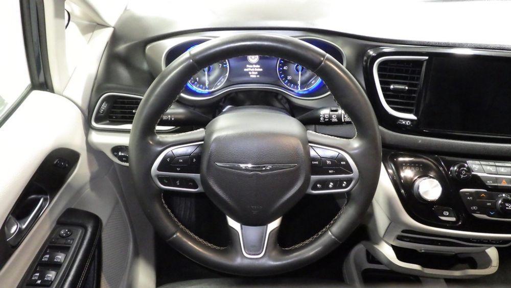 used 2022 Chrysler Pacifica car, priced at $14,900