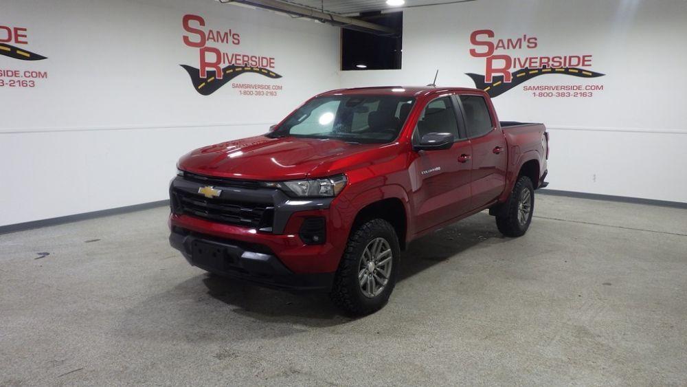 used 2023 Chevrolet Colorado car, priced at $23,900