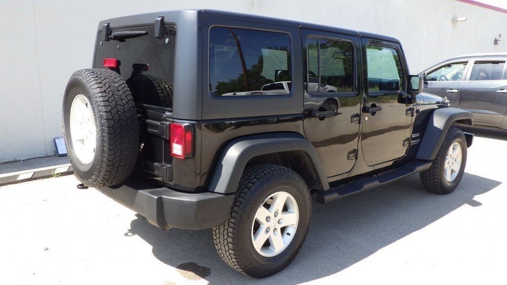 used 2016 Jeep Wrangler Unlimited car, priced at $16,900