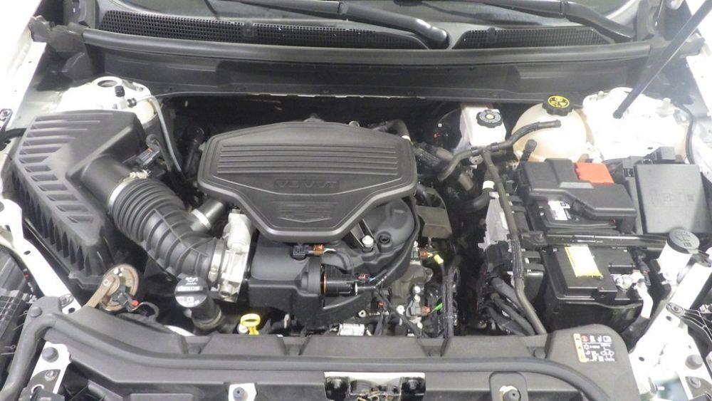 used 2020 Cadillac XT5 car, priced at $13,900