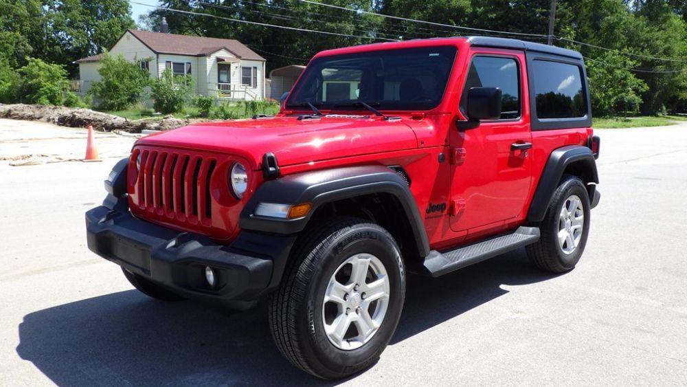 used 2023 Jeep Wrangler car, priced at $18,900