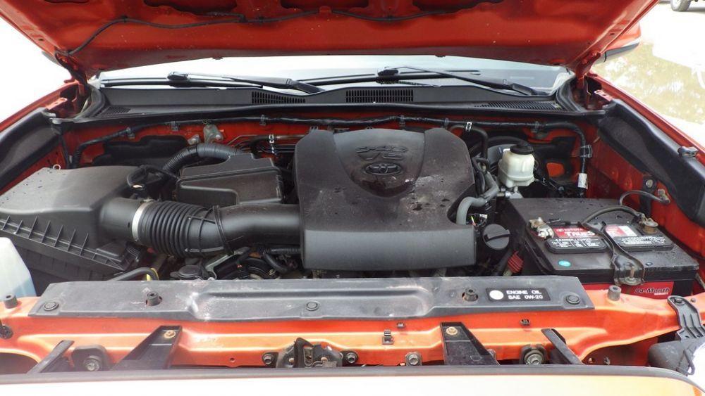 used 2016 Toyota Tacoma car