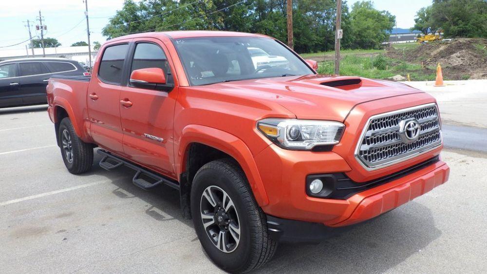 used 2016 Toyota Tacoma car
