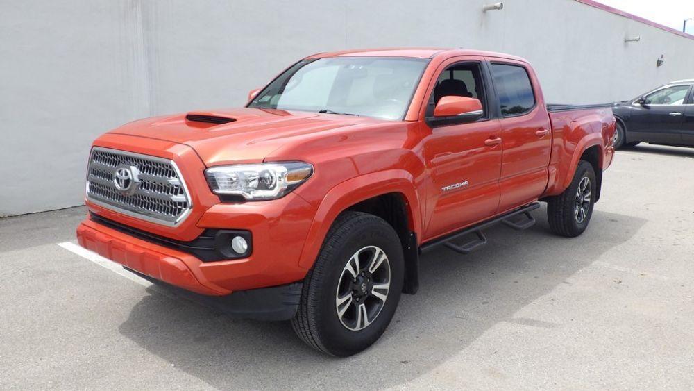 used 2016 Toyota Tacoma car