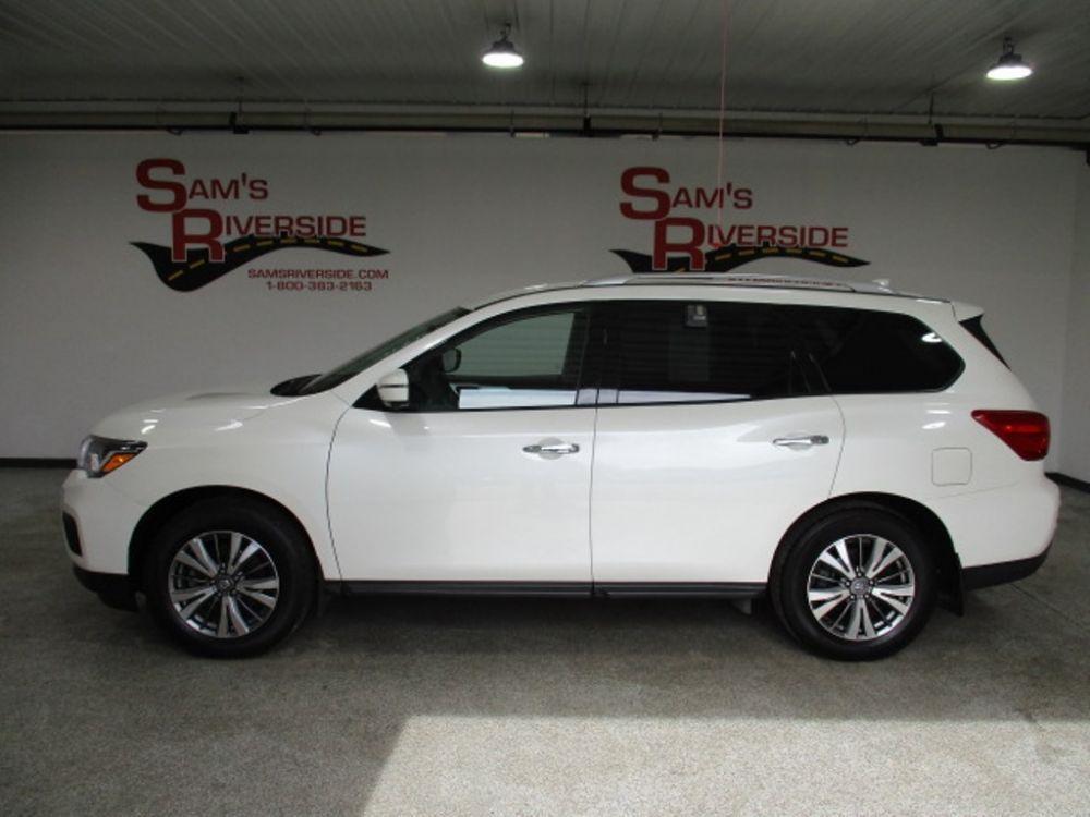 used 2019 Nissan Pathfinder car, priced at $16,900