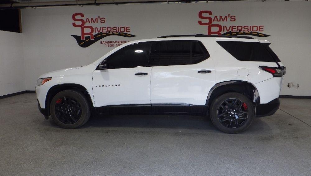 used 2021 Chevrolet Traverse car, priced at $19,900