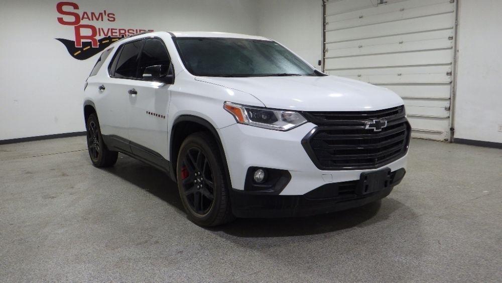 used 2021 Chevrolet Traverse car, priced at $19,900