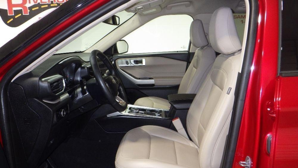 used 2024 Ford Explorer car, priced at $29,900