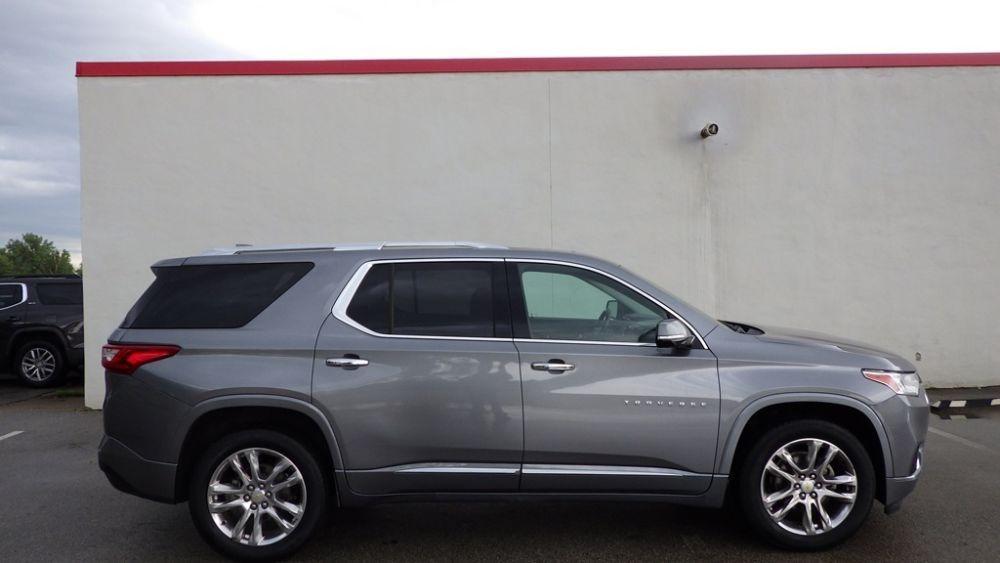 used 2020 Chevrolet Traverse car, priced at $25,900