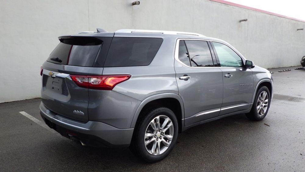 used 2020 Chevrolet Traverse car, priced at $25,900