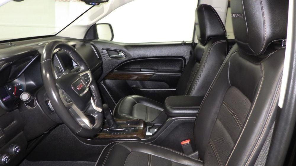 used 2019 GMC Canyon car