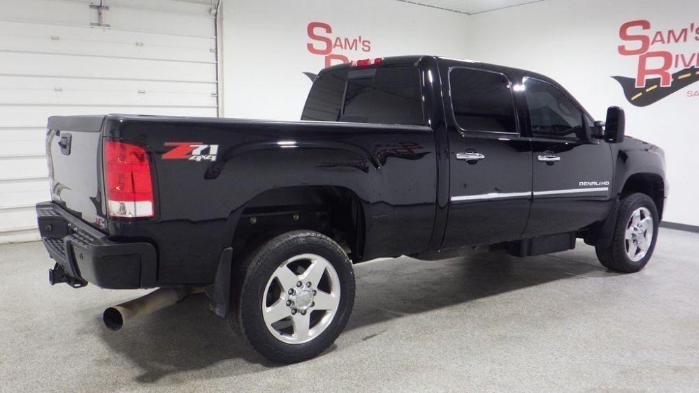 used 2014 GMC Sierra 2500 car, priced at $29,900