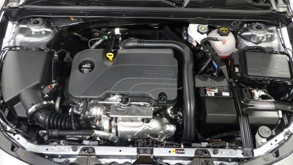 used 2025 Chevrolet Malibu car, priced at $16,900