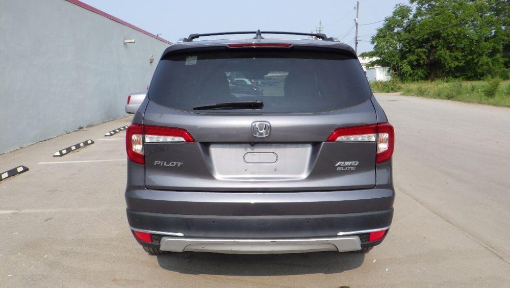 used 2021 Honda Pilot car, priced at $28,900