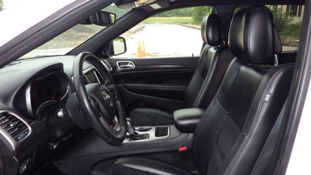 used 2018 Jeep Grand Cherokee car, priced at $17,900