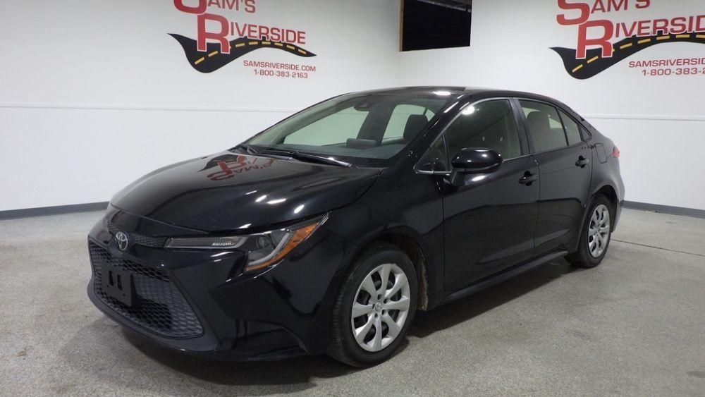 used 2022 Toyota Corolla car, priced at $15,900