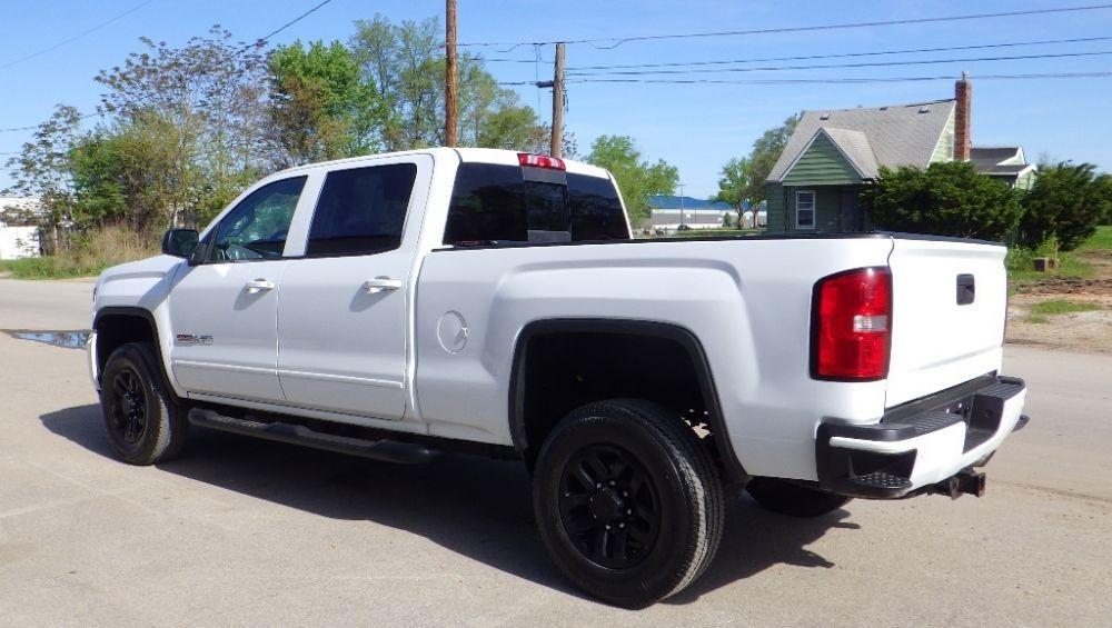 used 2018 GMC Sierra 2500 car, priced at $31,900