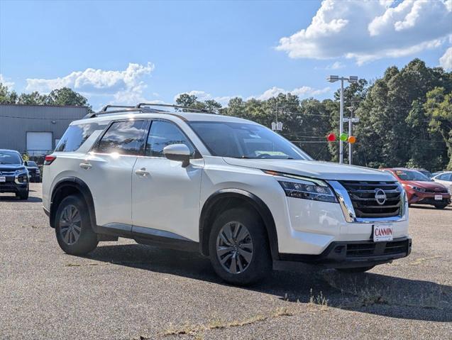 used 2022 Nissan Pathfinder car, priced at $28,932