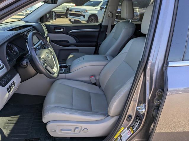 used 2019 Toyota Highlander car, priced at $28,991