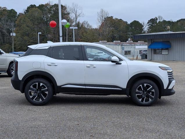 new 2025 Nissan Kicks car, priced at $27,585