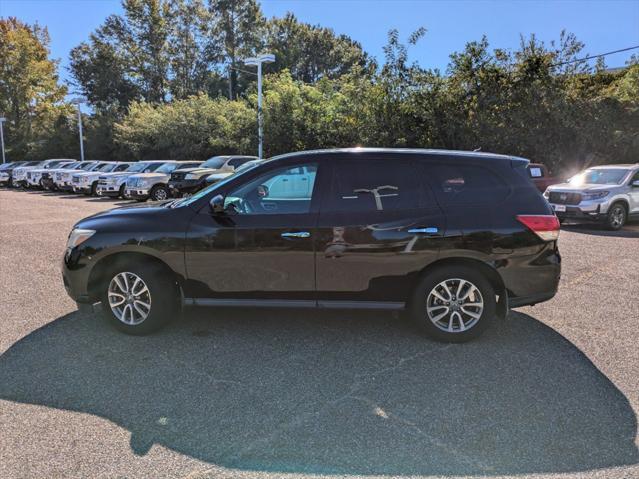 used 2014 Nissan Pathfinder car, priced at $8,355