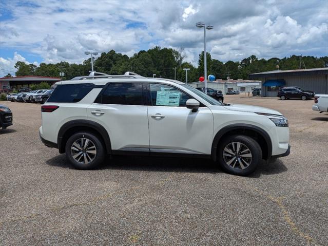 new 2024 Nissan Pathfinder car, priced at $42,085