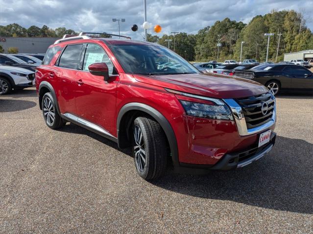 new 2025 Nissan Pathfinder car, priced at $52,030